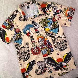 Manfinity Men's Tattoo Print Short Sleeve Button Shirt Size M Beige Skull Art